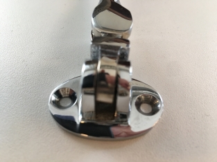 Cabine haak - haak als windhaak sluiting , chrome, 11 cm.